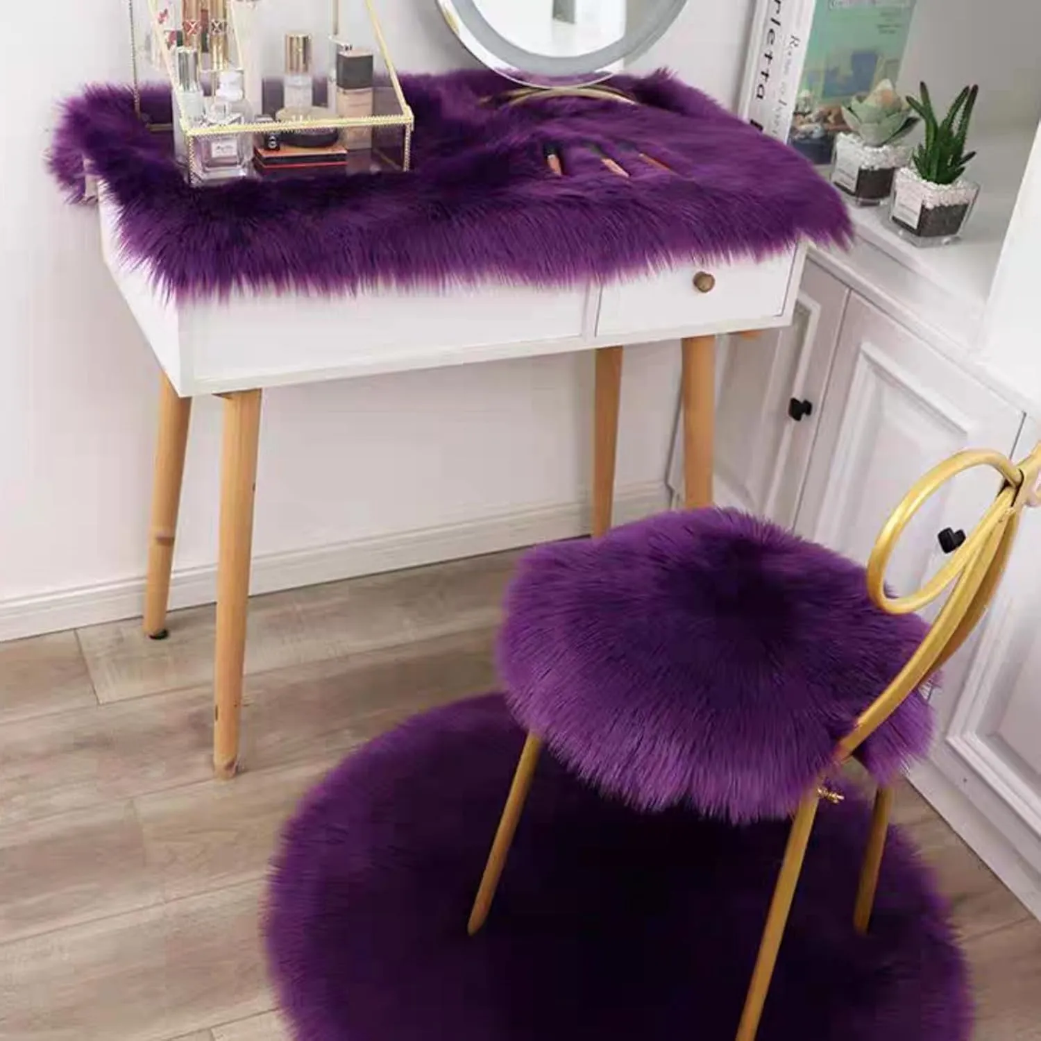 2Pcs 24×35 Inch Area Rugs Purple Soft Faux Wool Rectangle 2×3 Ft Area Carpets Fluffy Faux Sheepskin Rug Purple Background for Product Display Jewelry Watches Bags Desktop Photography Nail Art Desk Mat