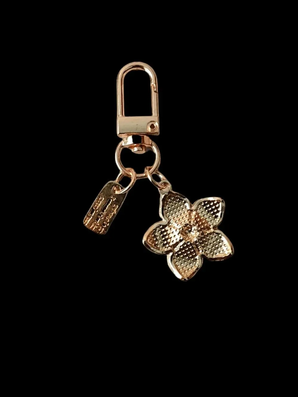 BagForLove - Delicate Cherry Blossom Shaped Keychain with Personalized ID Tag