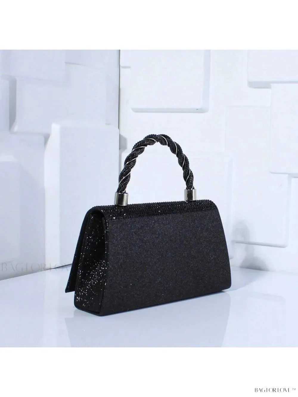 BagForLove - Exquisite Crossbody Bag with Delicate Chain Details