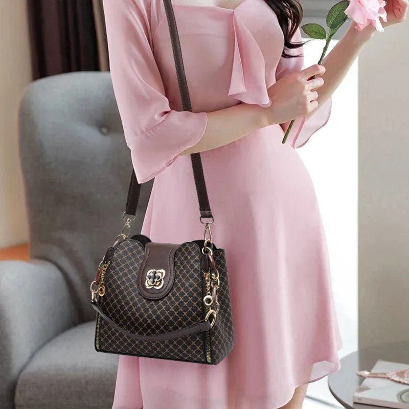 Belle Mode Handbag