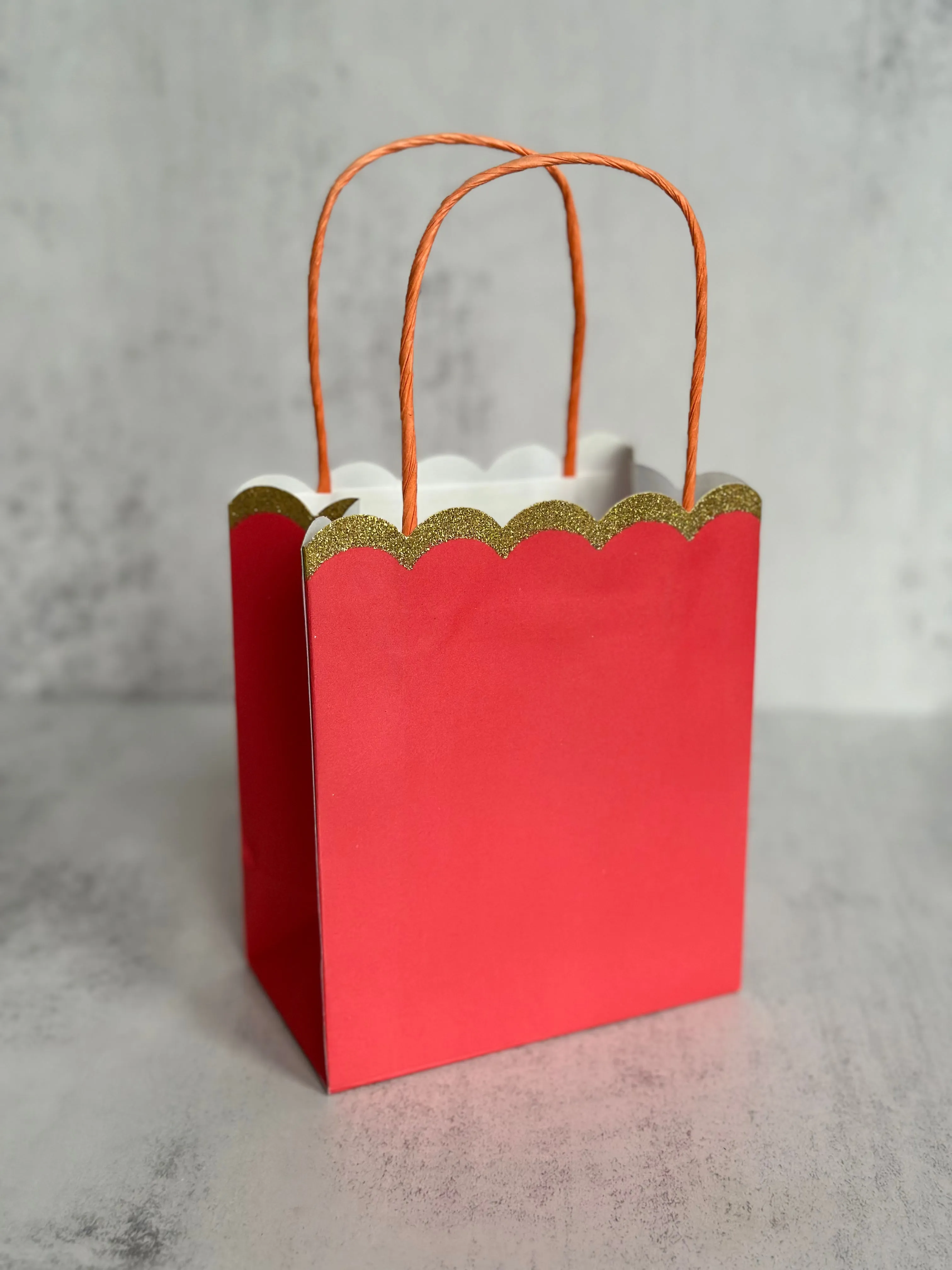 Colourful Scallop Edge Party Bags