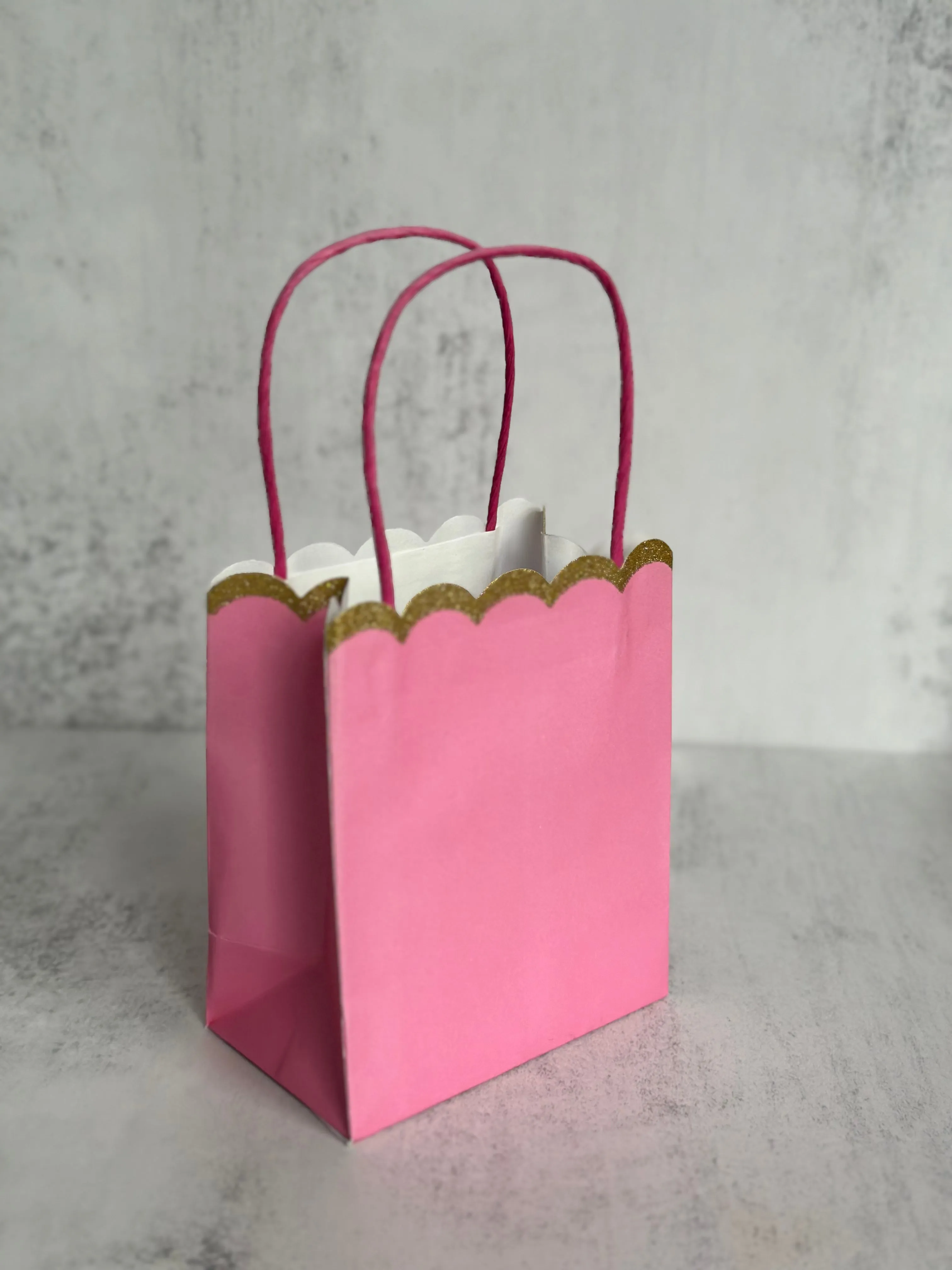Colourful Scallop Edge Party Bags