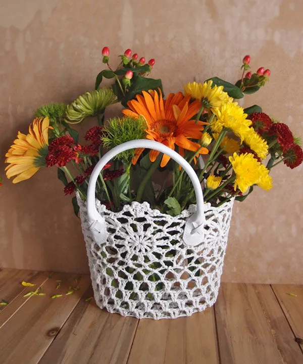 Delicate Stiffened Lace Bags