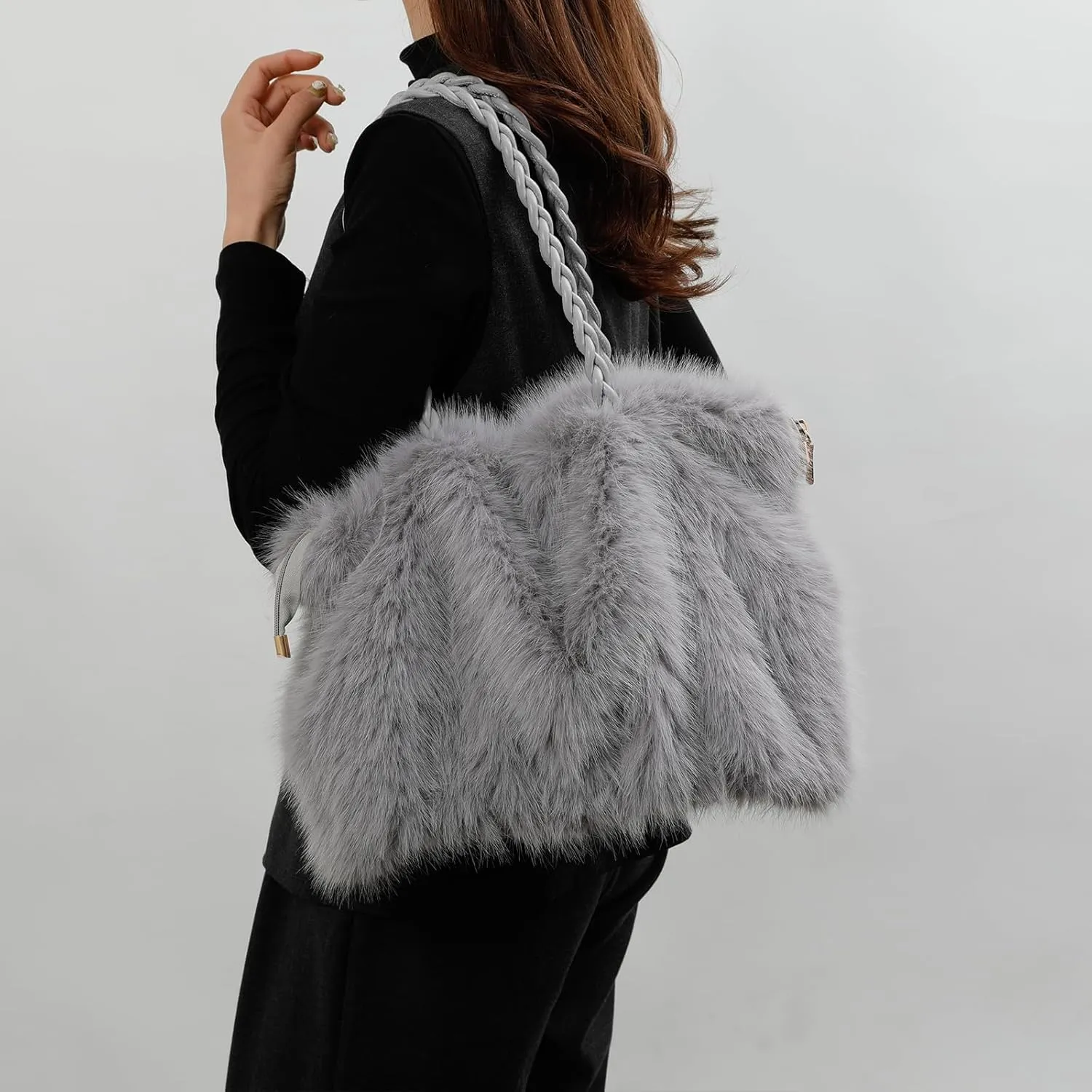 Furry Purse Winter Fluffy Bags for Women Fuzzy Tote Bag Handbags Faux Fur Bag Fluffy Shoulder Crossbody Bag