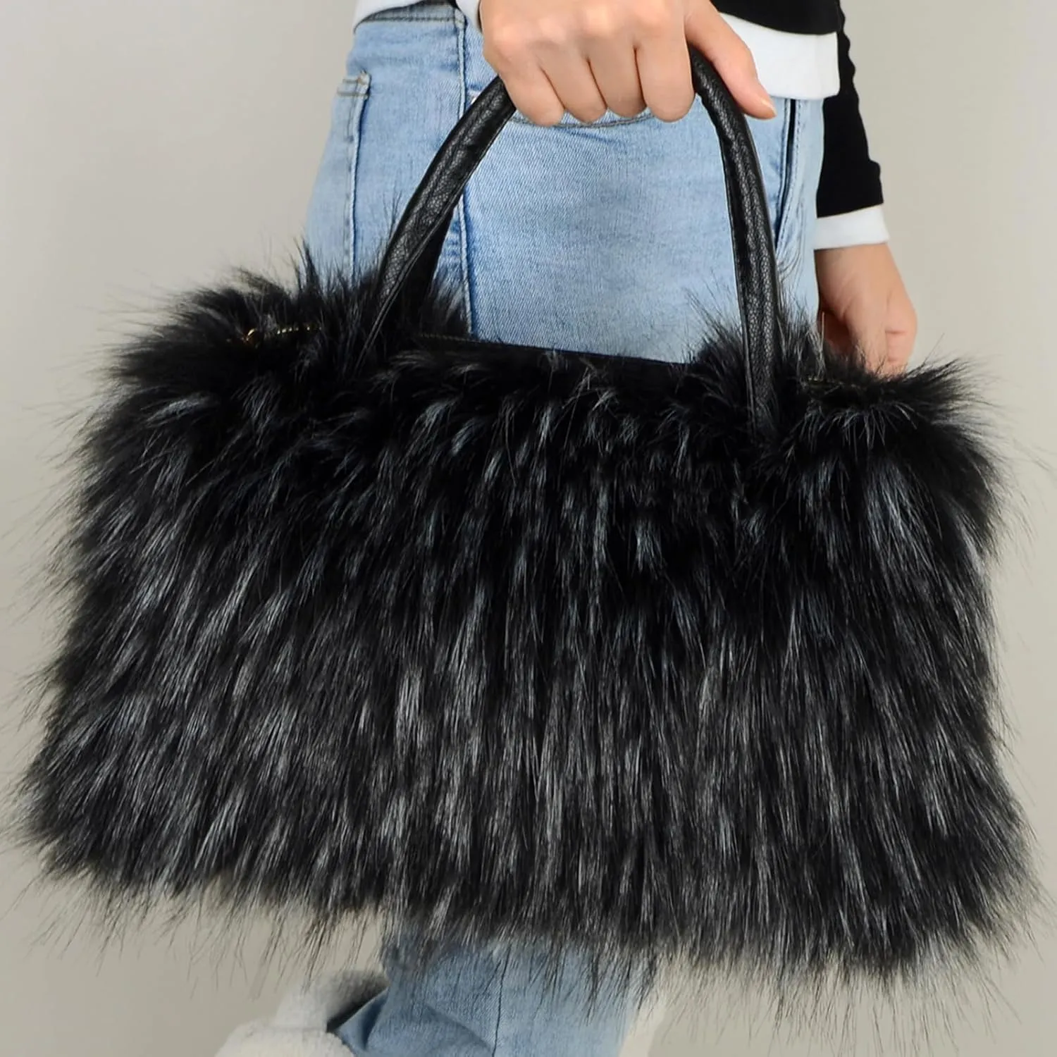 Furry Tote Bag Soft Faux Fur Bags Lightweight Travel Bags Cute Madam Plush Purses
