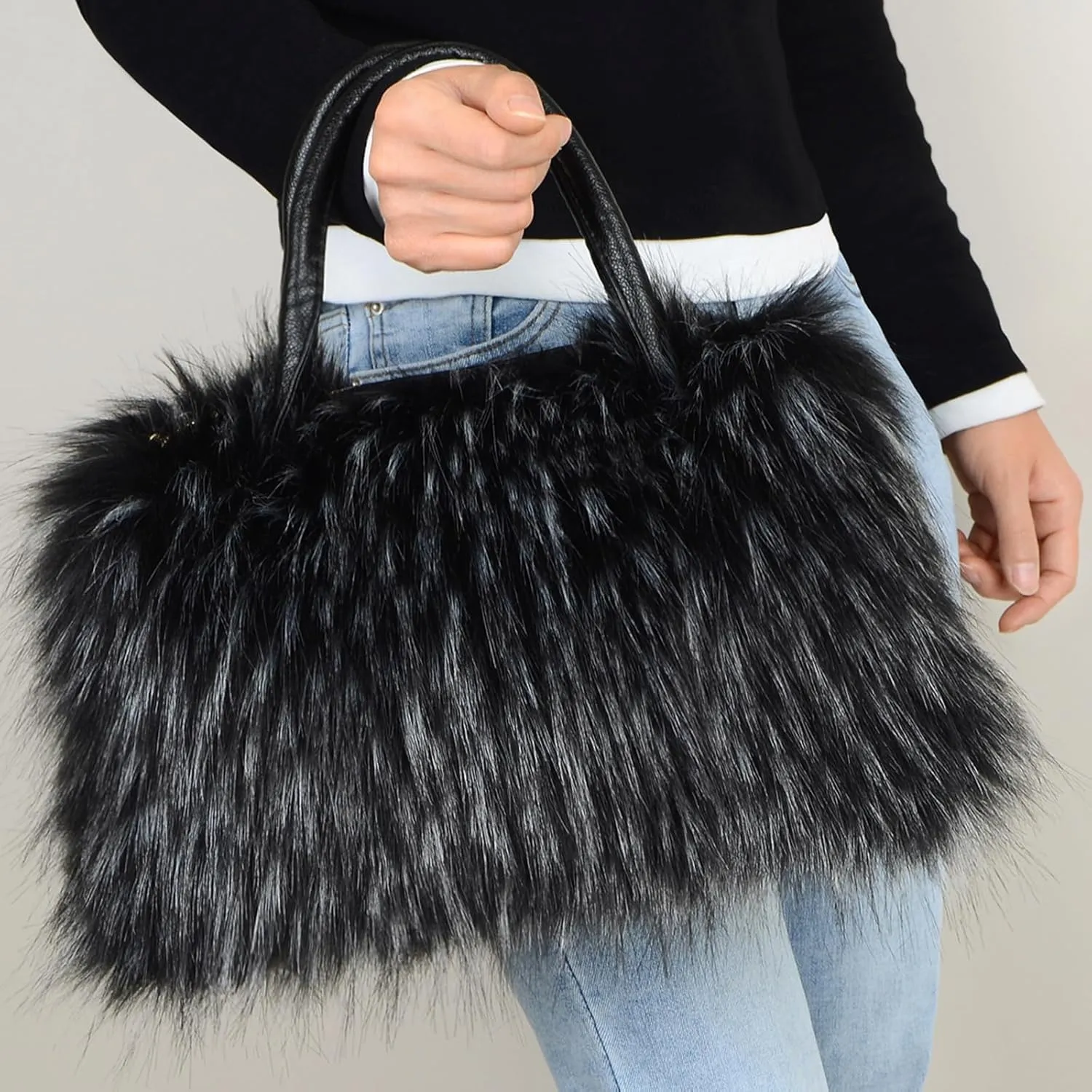 Furry Tote Bag Soft Faux Fur Bags Lightweight Travel Bags Cute Madam Plush Purses