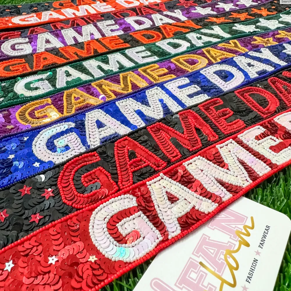 GAME DAY SEQUIN BEADED STAR BAG STRAP - GREEN/WHITE