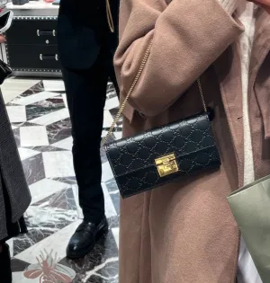 GUCCI AUTHENTIC EMBOSSED GUCCISSIMA PADLOCK WALLET SLING