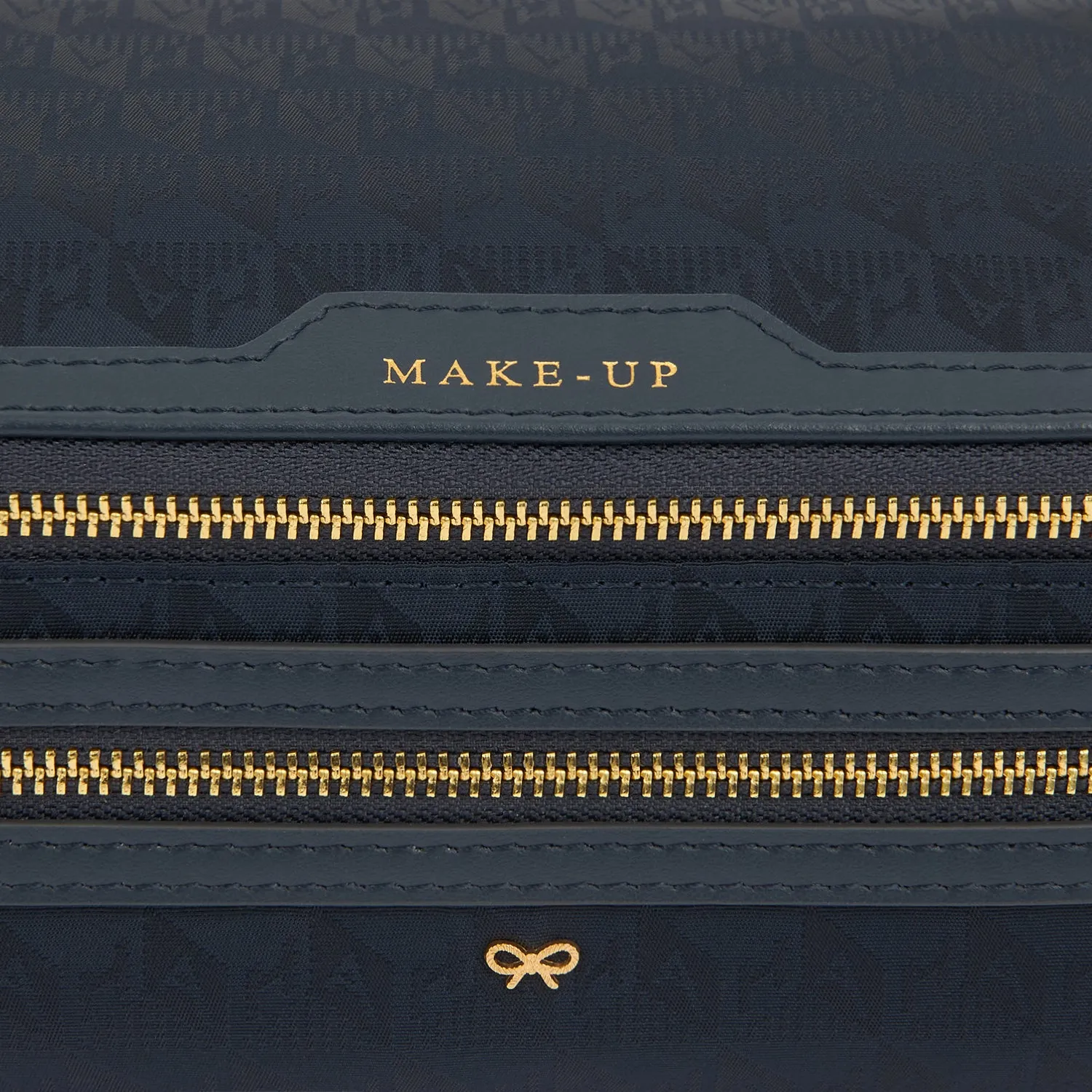 Logo Make-Up Pouch