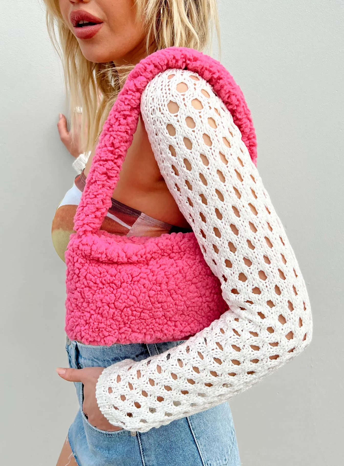 Marion Fluffy Shoulder Bag Pink