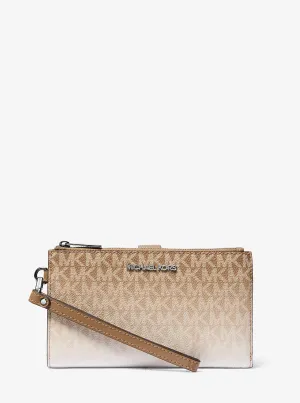 Micheal Kors Jet Set Large Ombre Signature Logo Wristlet Husk