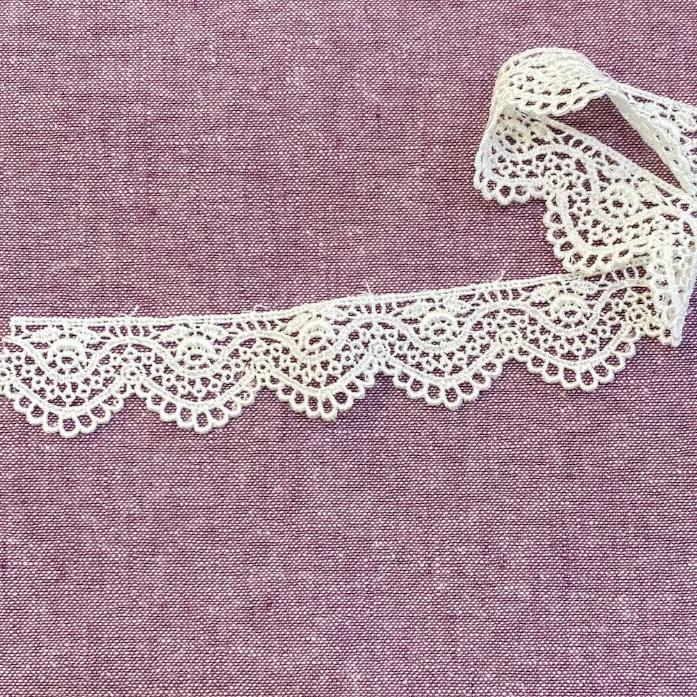 Off White Rose Scallop Lace