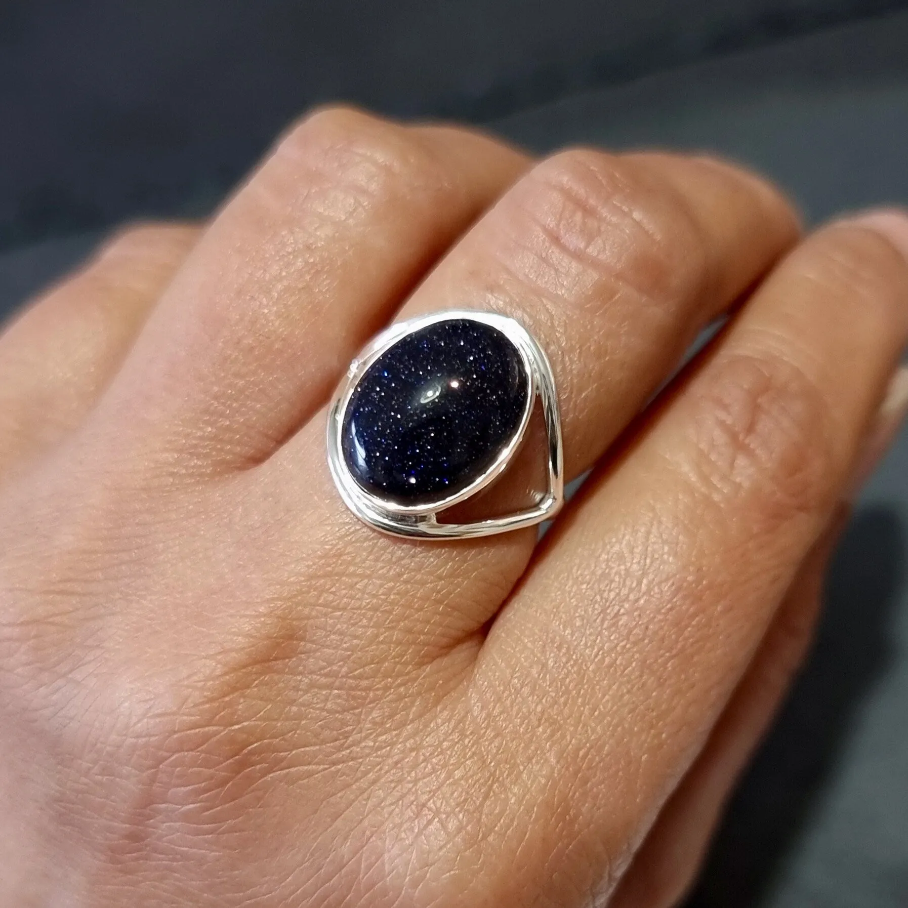 Oval Blue Goldstone Silver Ring, 15mm x 12mm, R80BSS