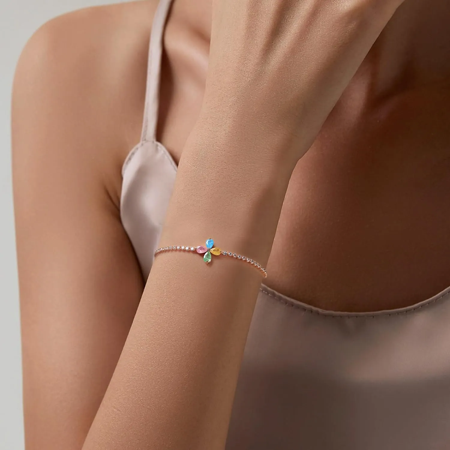 Pearl Slider Bracelet | White Gold/Yellow Gold Bracelets for Women Pearl/Lucky Clover/Bear Wrist Jewelry|Adjustable Size 5-10 inches