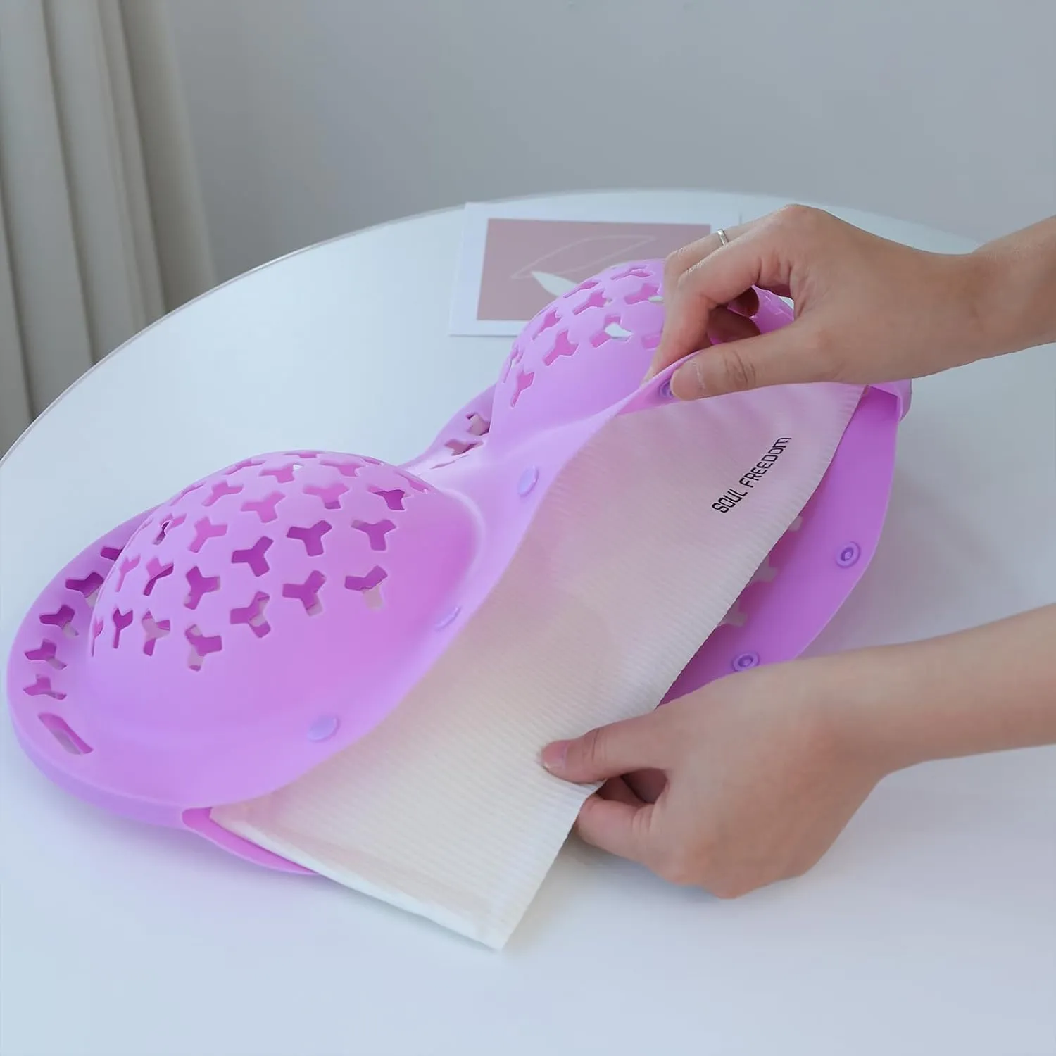 Silicone Bra Washing Bag 2PCS，Mesh Underwear Laundry Bags, Suitable for all Cup Sizes bra,Sports Bras, Swimsuits, Socks & Silk, Anti Deformation Lingerie Bag for Washer/Dryer Machines