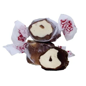 Taffy Town Saltwater Taffy- Chocolate Caramel Mocha | Gourmet Taffy| Nougat-Style Candy| Soft & Delicious| Sumer Snack Treats| Party Good Candies|