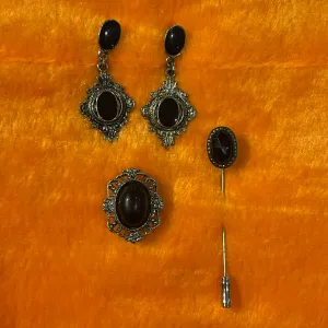 Vintage Ornate Jewelry Silver Tone & Black Set