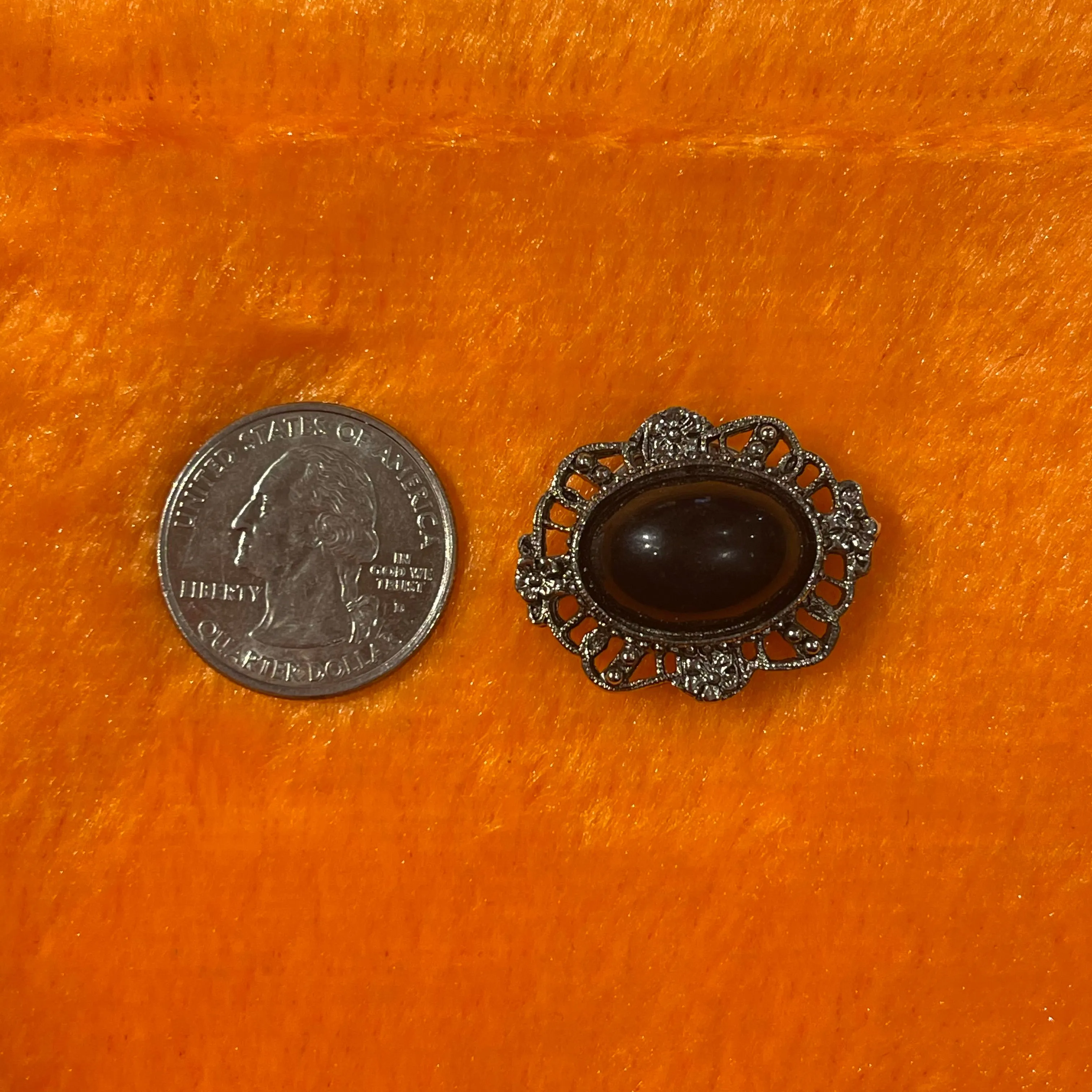 Vintage Ornate Jewelry Silver Tone & Black Set