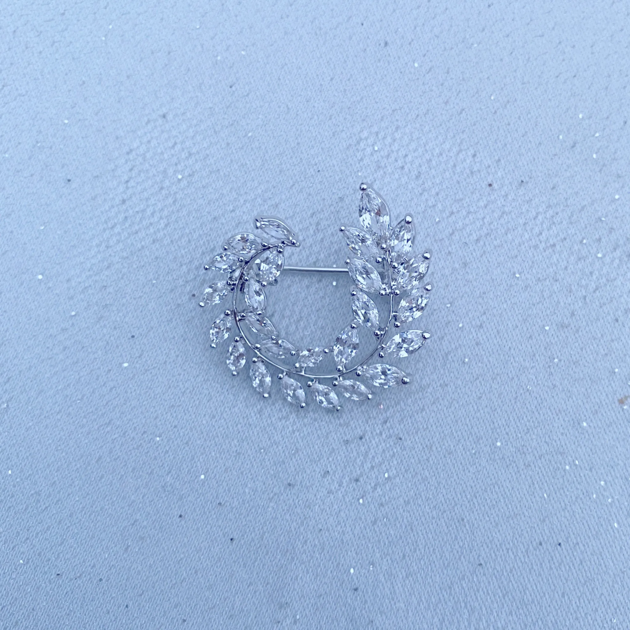 Wreath Brooch Crystal Pin Small Brooch in Gold or Silver