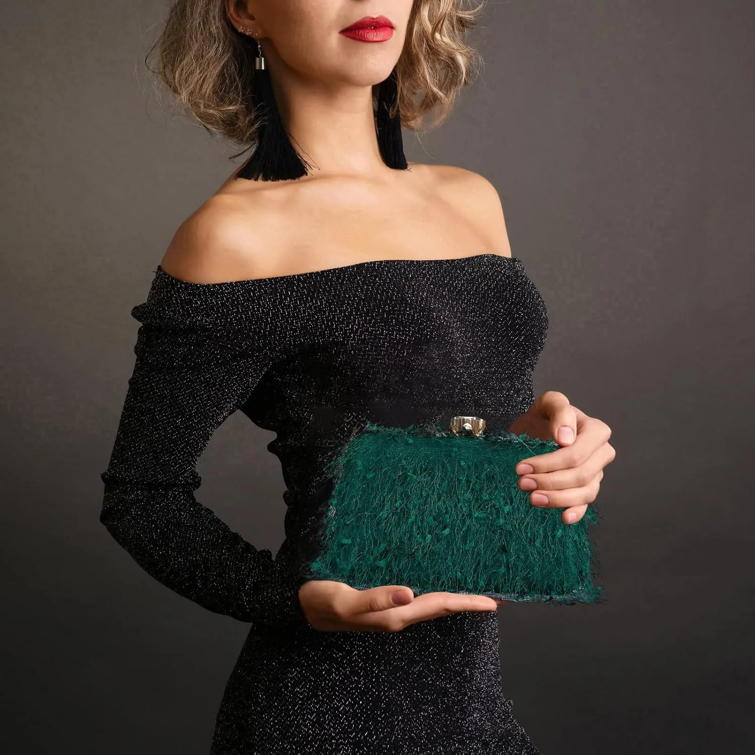 YYW Clutch Purse for Women Cute Fluffy Evening Handbags Shoulder Bag for Wedding Party Banquet